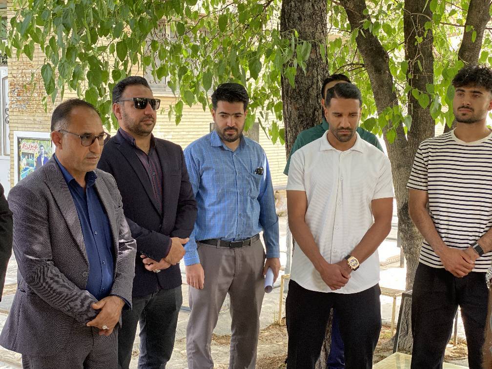 تجدید میثاق با قهرمانان واقعی