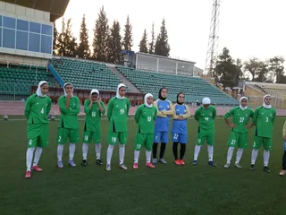 بانوان ۳