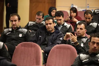 داوران پشت دروازه