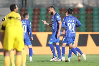 اس