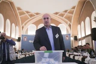 یزذ