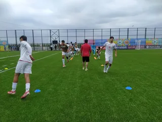 نونهالان 