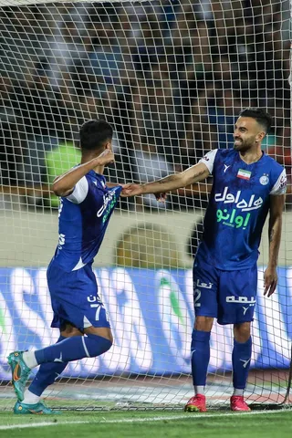 استقلال