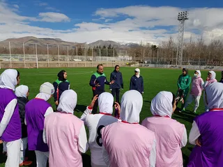 گزارش تصویری تمرین دختران نوجوان