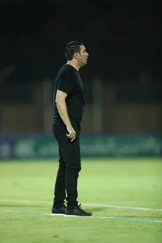 استقلال