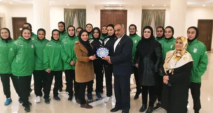 فوتسالیست های زیر 20 سال میهمان سفیر ایران در تاجیکستان بودند