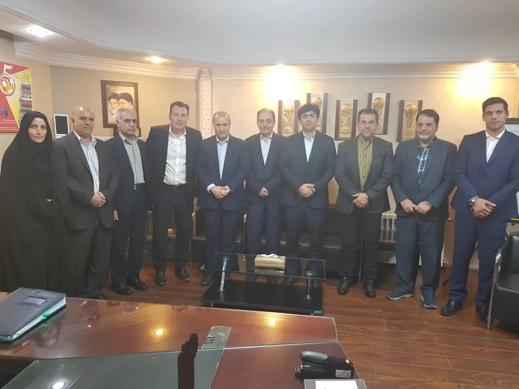 برگزاری نشست معارفه سرمربی تیم ملی با اعضای هیات رییسه فدراسیون