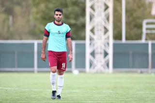 تیم 4