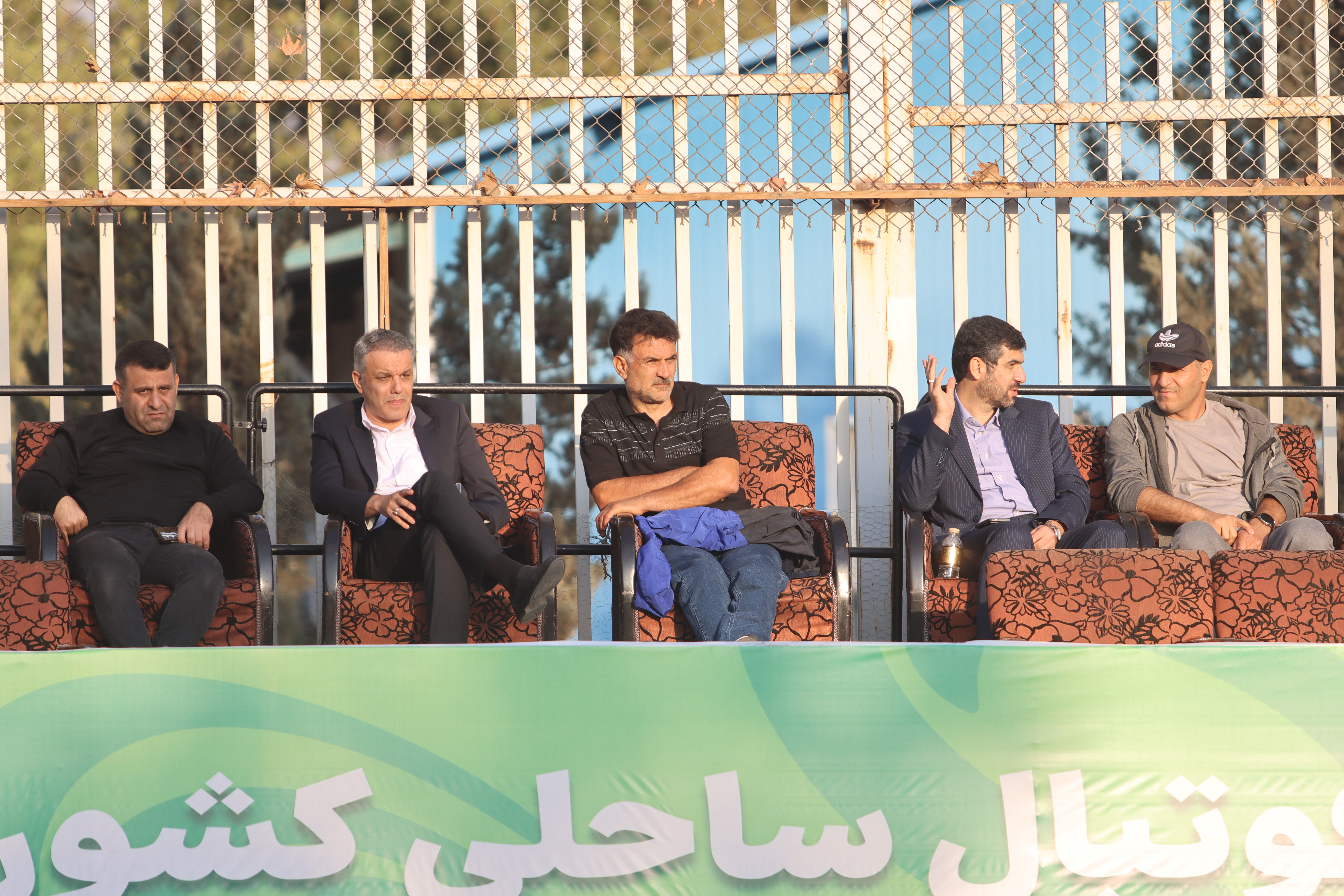 پیروزی چادرملو اردکان و گلساپوش در روز دوم مرحله نهایی لیگ برتر فوتبال ساحلی