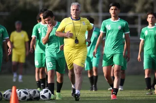 زیر 15 سال