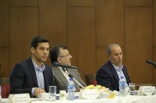 مجمع 4