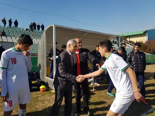 نونهالان