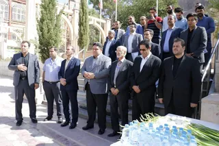 حضور هیئت رییسه سازمان لیگ فوتسال در گلزار شهدای کرمان