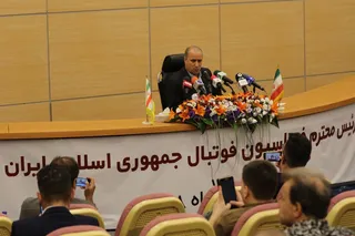 نشست مطبوعاتی رییس فدراسیون فوتبال