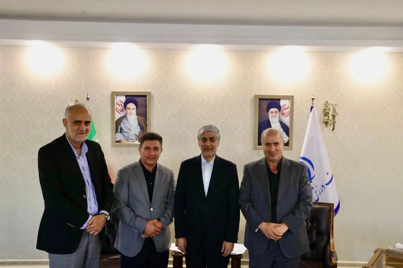 با کمک هاشمی امیدوار به حل مشکلات هستیم