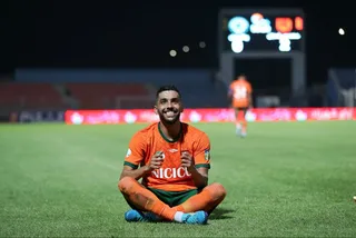 مس