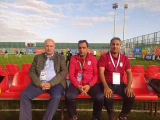 نونهالان 