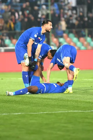 استقلال