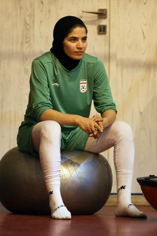 بانوان 