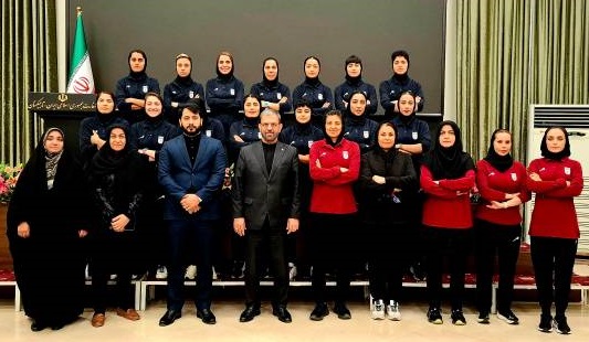 دیدار صمیمانه ملی‌پوشان فوتسال بانوان با سفیر ایران در تاجیکستان