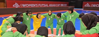 ویدئو/ برگزاری تمرین رسمی تیم ملی در سالن اصلی مسابقه