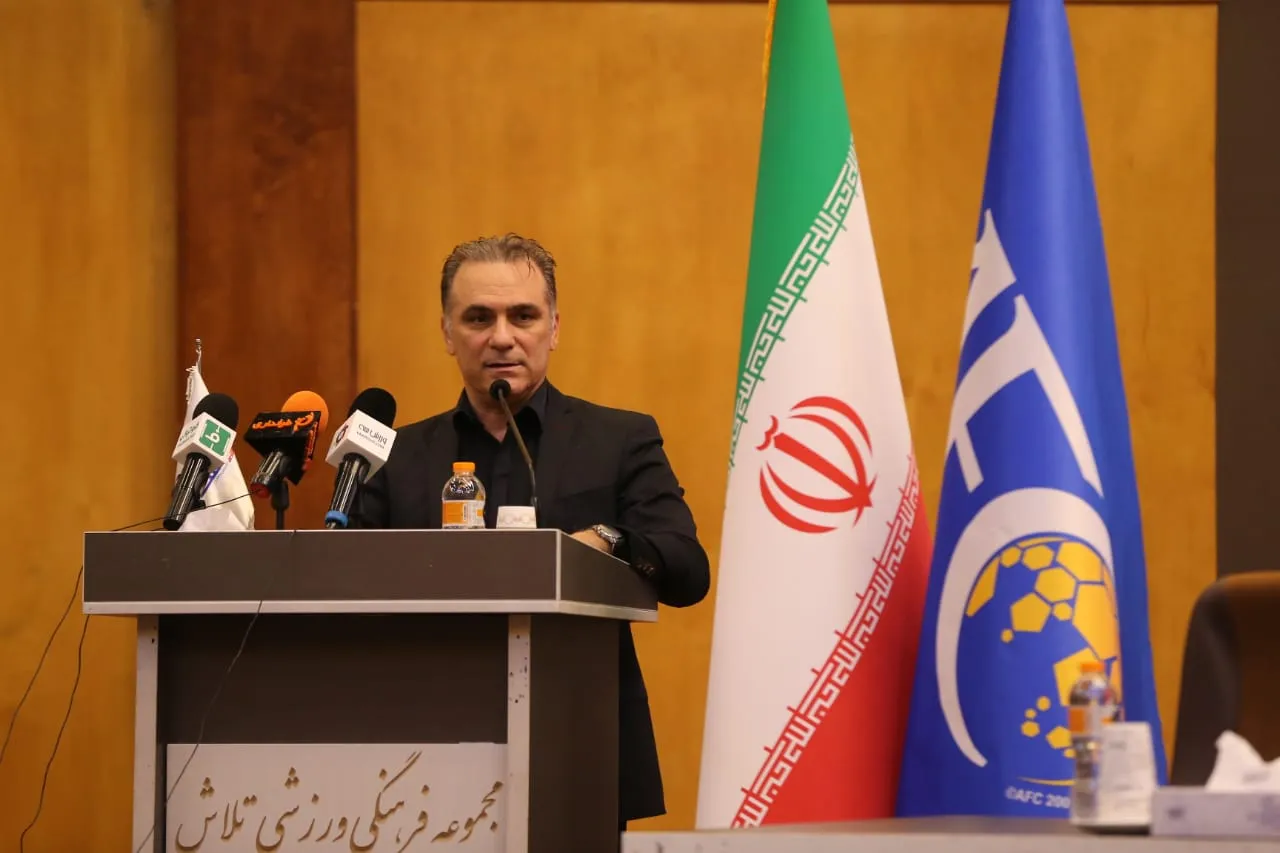 ماجدی:ورود VAR بسيارى از مشكلات فوتبال را رفع مى كند