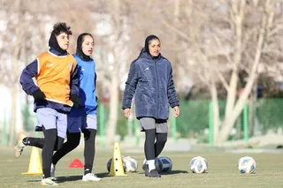بانوان 