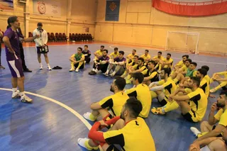 تمرین فوتسال