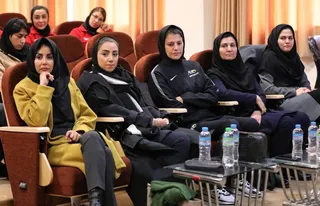 اموزش
