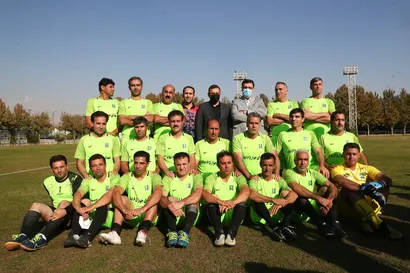 دیدار دوستانه تیم های منتخب فدراسیون فوتبال و پیشکسوتان شهدای چوار 65 ایلام
