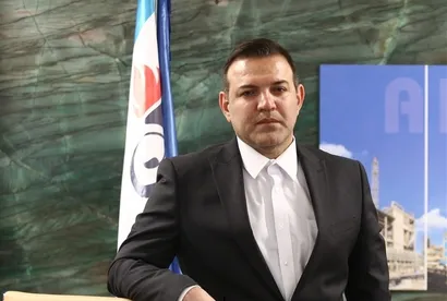 عزیزی خادم: رفتار فدراسیون باید مبتنی بر کارآمدی باشد