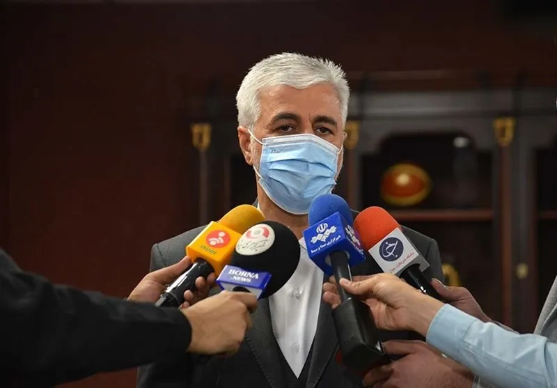 سجادی:  واگذاری تبلیغات باشگاهها توسط عزیزی خادم جای تقدیر دارد 