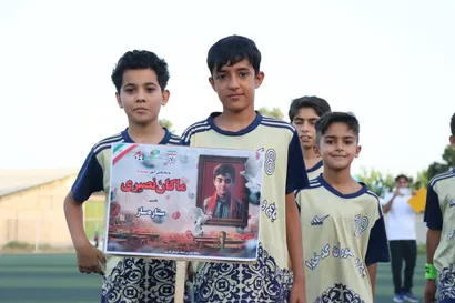 گزارش تصویری / رژه باشکوه پسران آینده‌ساز فوتبال فارس در فستیوال فوتبال ۱۲ سال