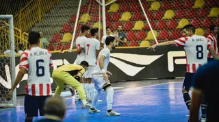 فوتسال بزرگ