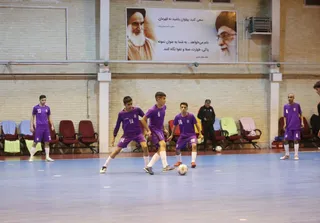 عع