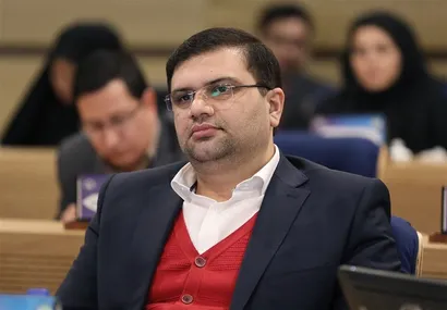 اصولی: نقد من به تلاش برخی افراد برای اعمال فشار بود