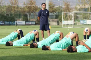 نونهالان 