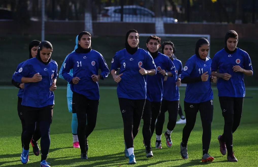 خاتون بم ایران صفر -  سیدنی استرالیا ۳