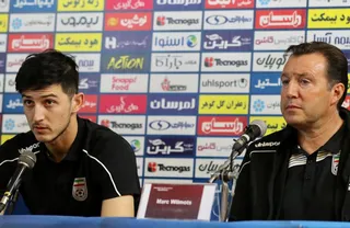 نشست مطبوعاتی ولموتس