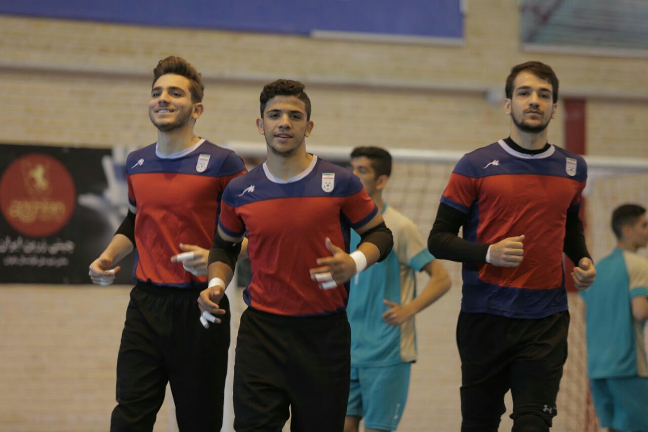تمرین تیم ملا