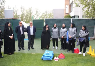 بانوان ۳