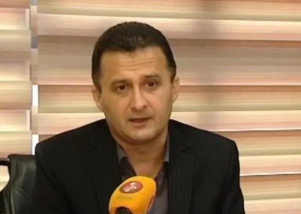 محمودزاده : نقل و انتقالات زمستانی نیم فصل لیگ برتر از ۲ اسفند آغاز می شود