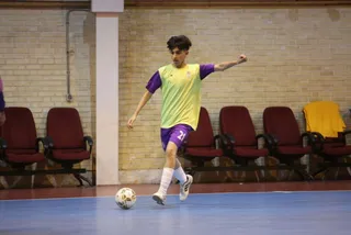 عع