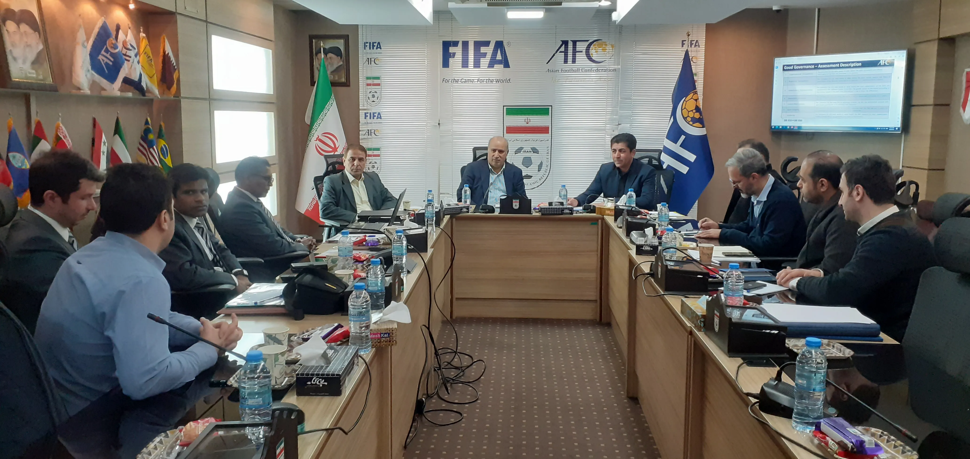 نشست مشترک رئیس، دبیرکل و  عضو هیات رئیسه فدراسیون با نمایندگان کنفدراسیون فوتبال آسیا