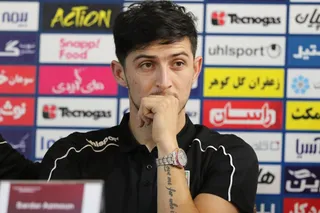 نشست مطبوعاتی ولموتس