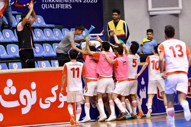 افغانستان و تاجیکستان