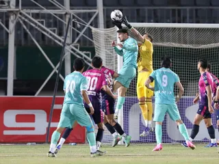 پیکان