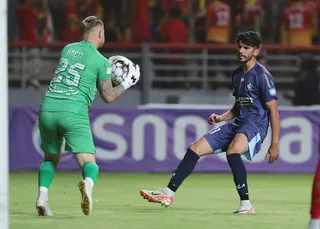 پیکان