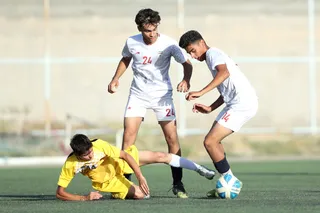 نونهالان 