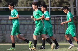 زیر 15 سال